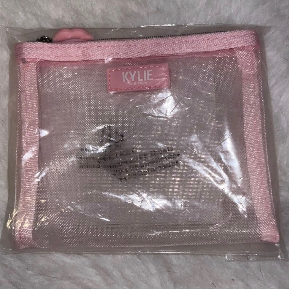 KYLIE COSMETIC SMALL PINK MESH POUCH